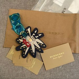 ✨Burberry Boom Lock Charm Keychain NWT